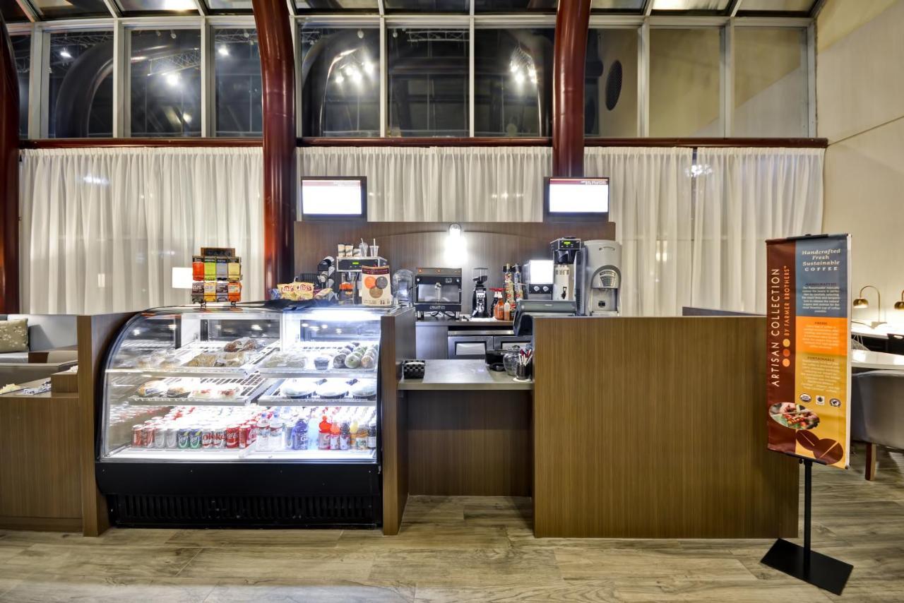 Crowne Plaza Tulsa Hotel Southern Hills Esterno foto